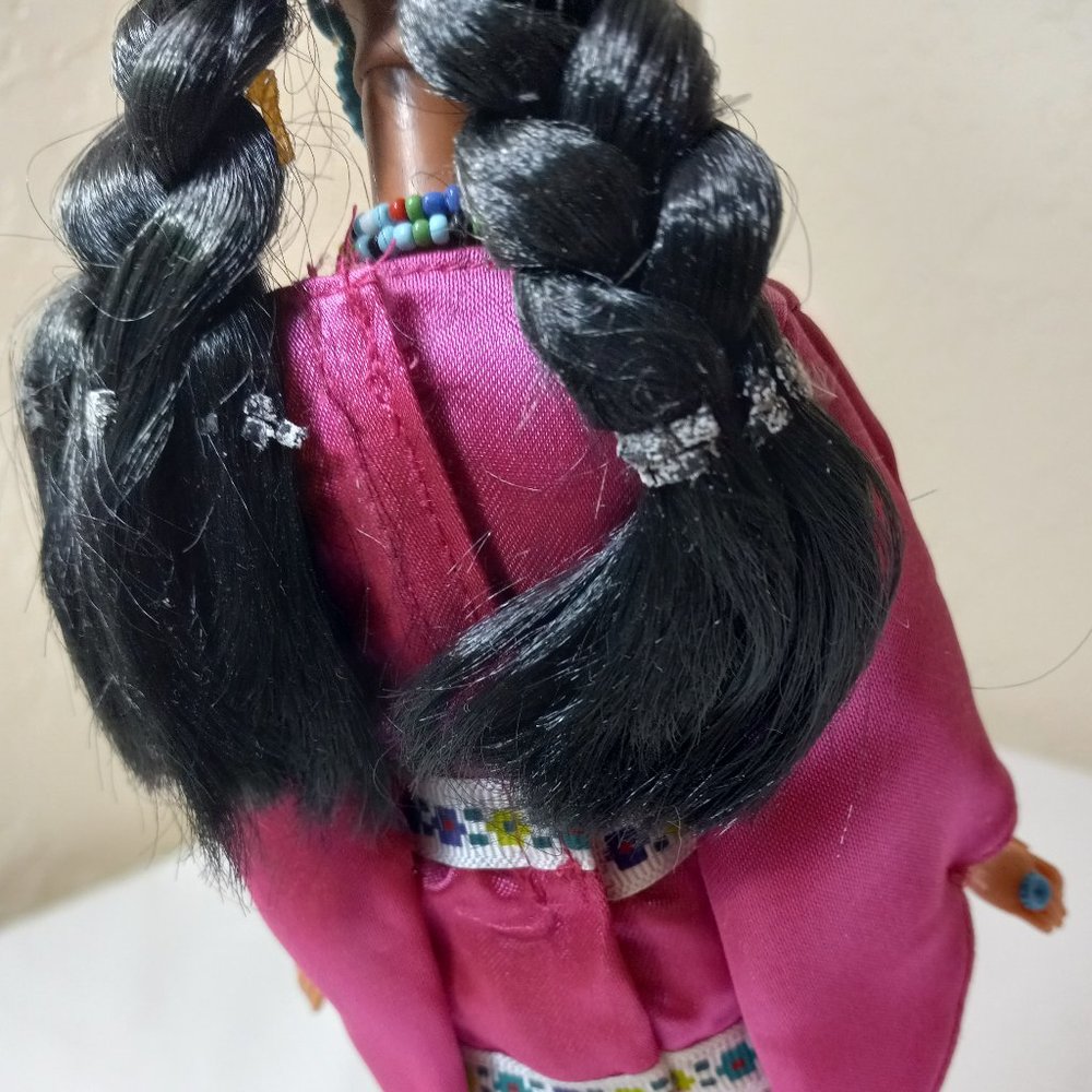 Native American Barbie Dolls Lot of 5 with stands - Picture 15 of 15